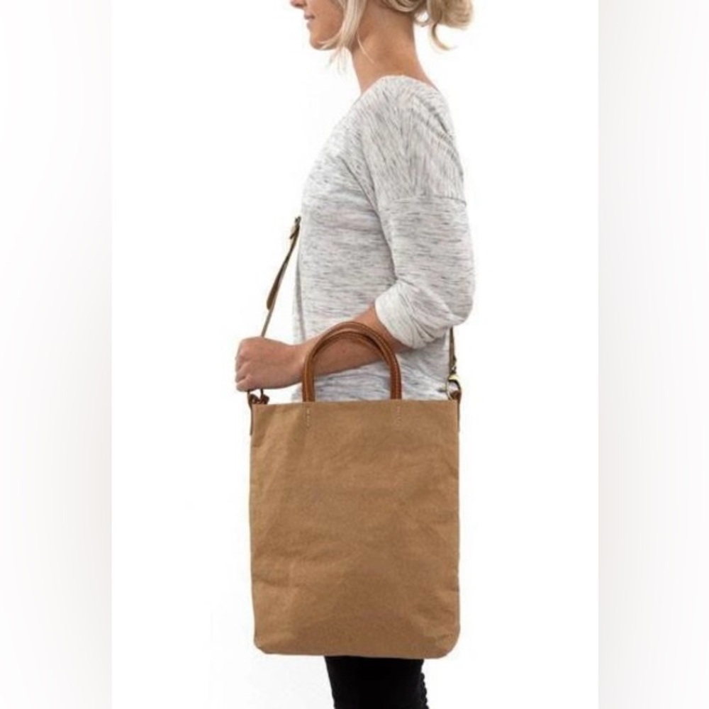 Uashmama Otti Cross Body Bag Leather Washable Paper Tan EUC OS